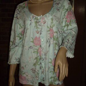 MISS ELAINE FLORAL PRINT PAJAMA TOP NOS